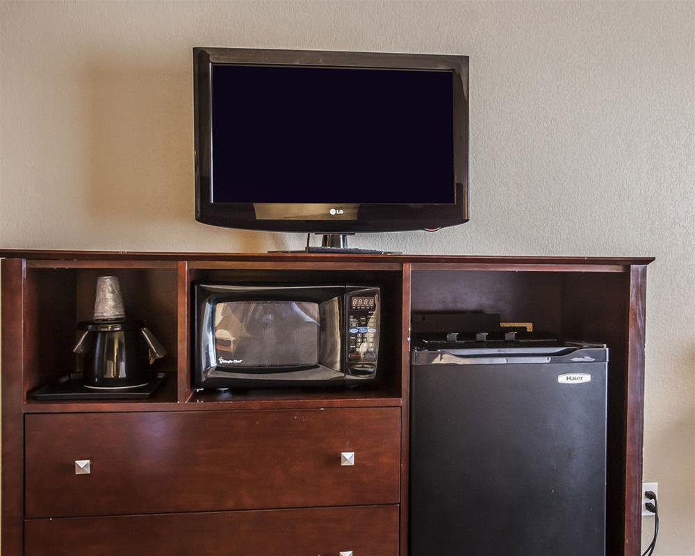 Comfort Inn Us Hwy 80 Demopolis Buitenkant foto