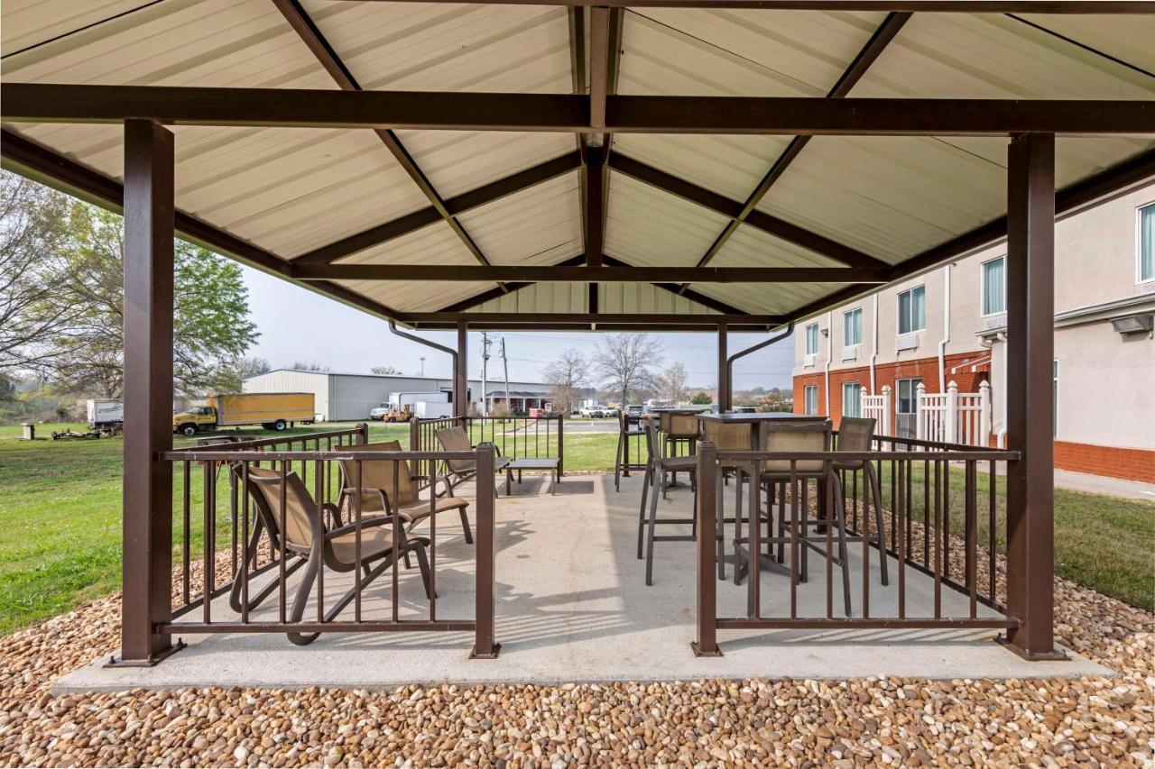 Comfort Inn Us Hwy 80 Demopolis Buitenkant foto